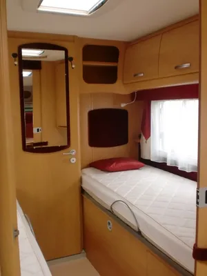 CAMPING CAR LITS JUMEAUX