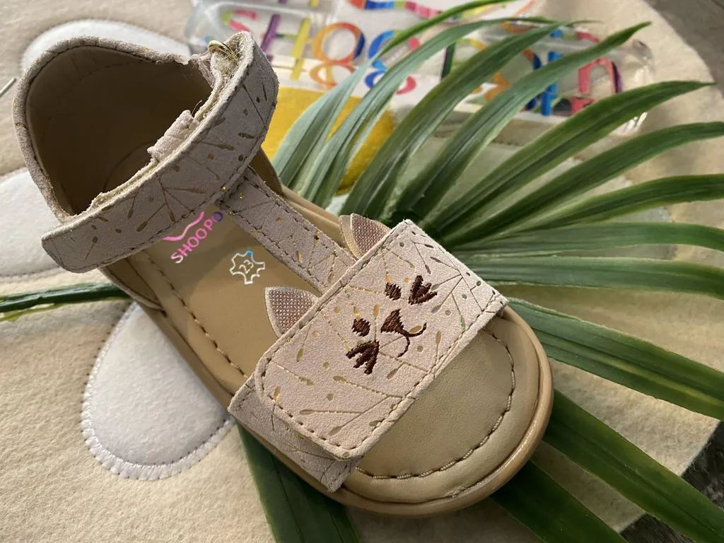 nu pied pour enfants à velcro près de Saint André de Cubzac