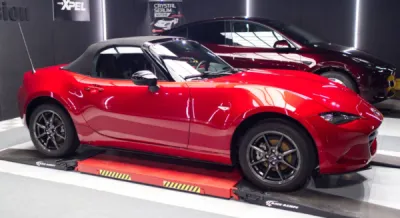 Protection de capote avec Gtechniq I1 sur Mazda MX5