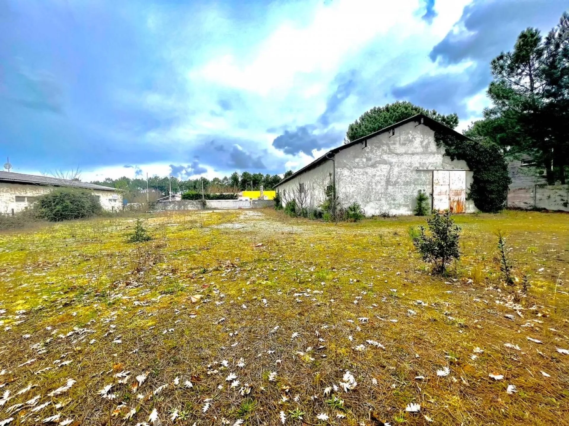 Vendue Parcelle avec bâtiment industriel / à bâtir Audenge Parc d'activité 
