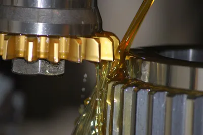 Taillage de dents sur un engrenage