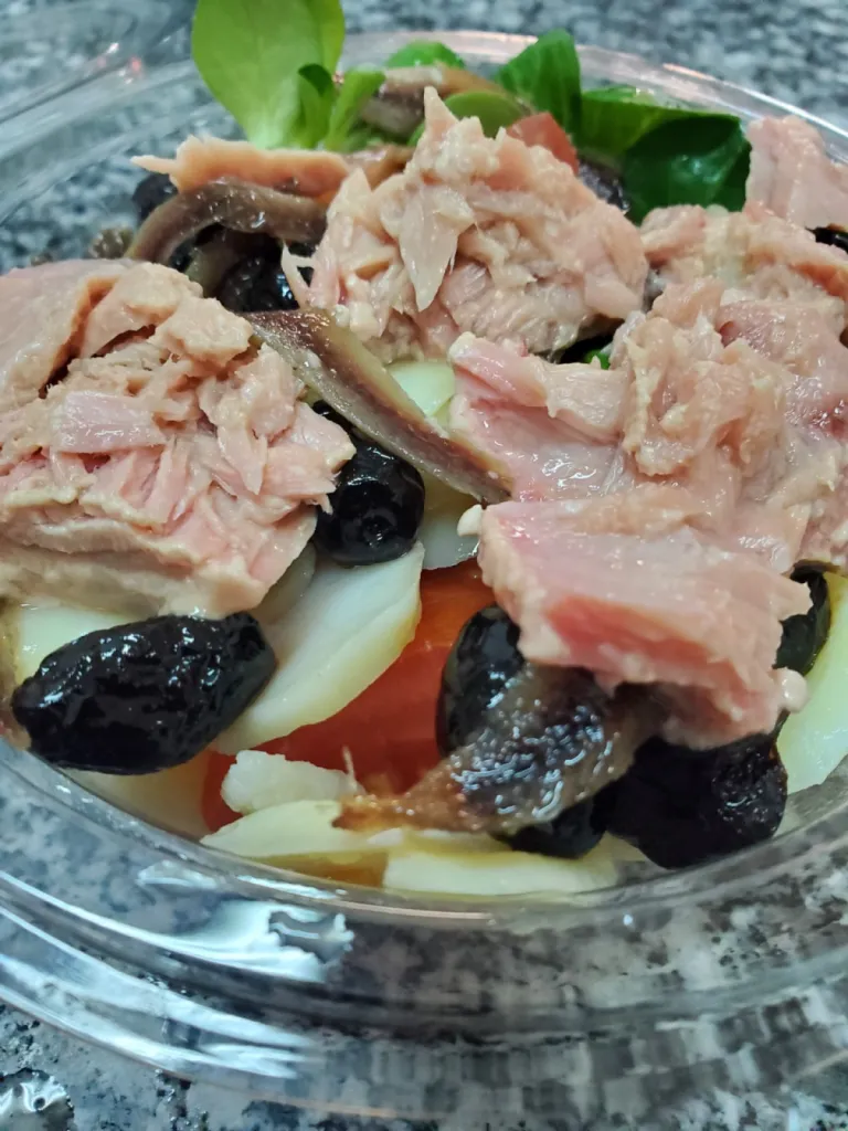 salade ou pizza au thon