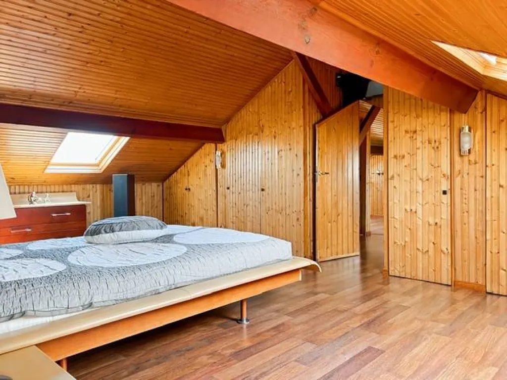 A VENDRE MAISON DE 107 M² HABITABLE SUR 372 M² DE TERRAIN SUR LA COMMUNE DE SAINT-PIERRE-DES-FLEURS 27370