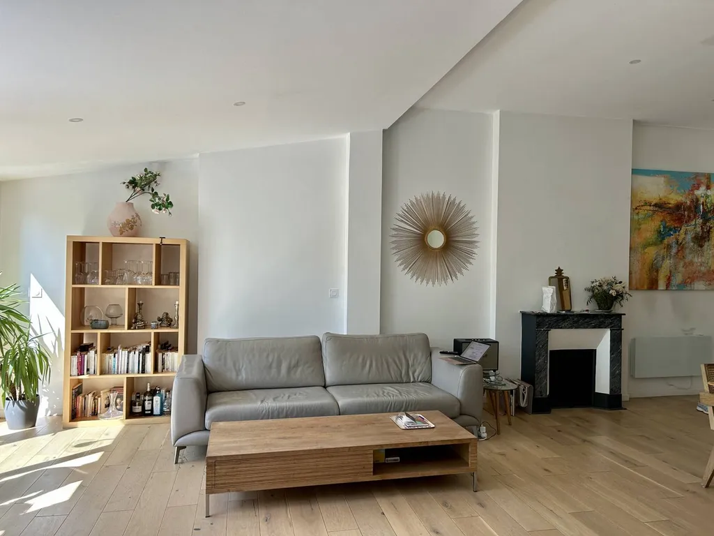 Acheter une Echoppe rénovée à Bordeaux avec dépendance et piscine 4 chambres quartier Saint Seurin/Quinconces