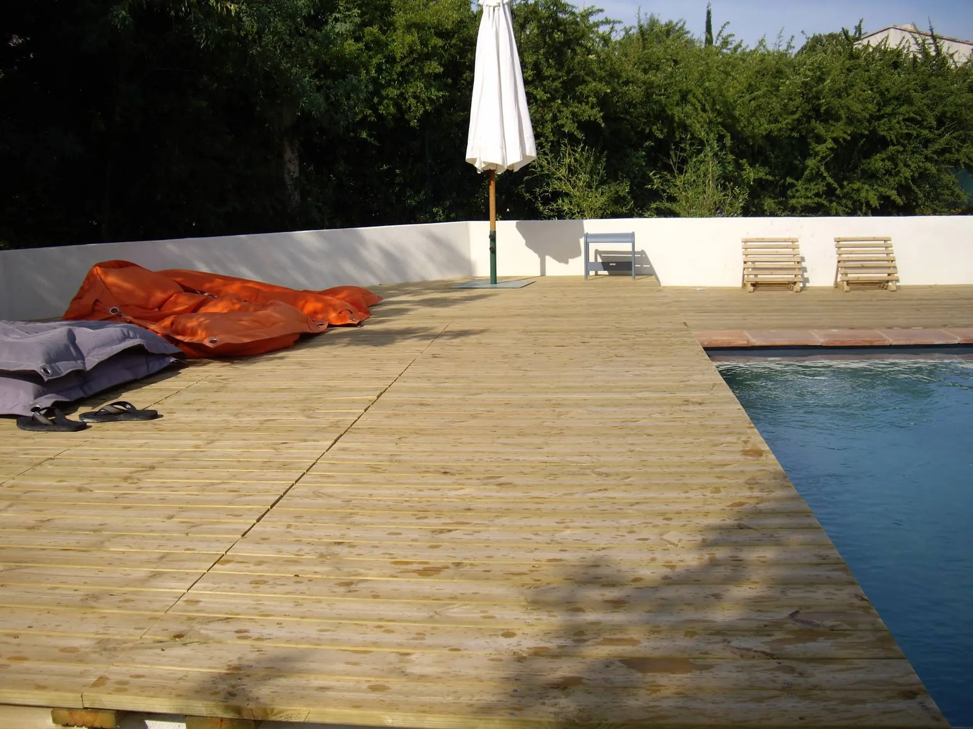 Construction d'une terrasse bois chez un particulier à Aix-en-Provence