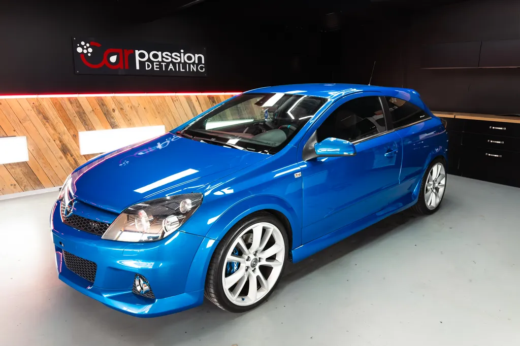 FILM DE PROTECTION CARROSSERIE OPEL ASTRA H OPC - 8 ANS GARANTIE 