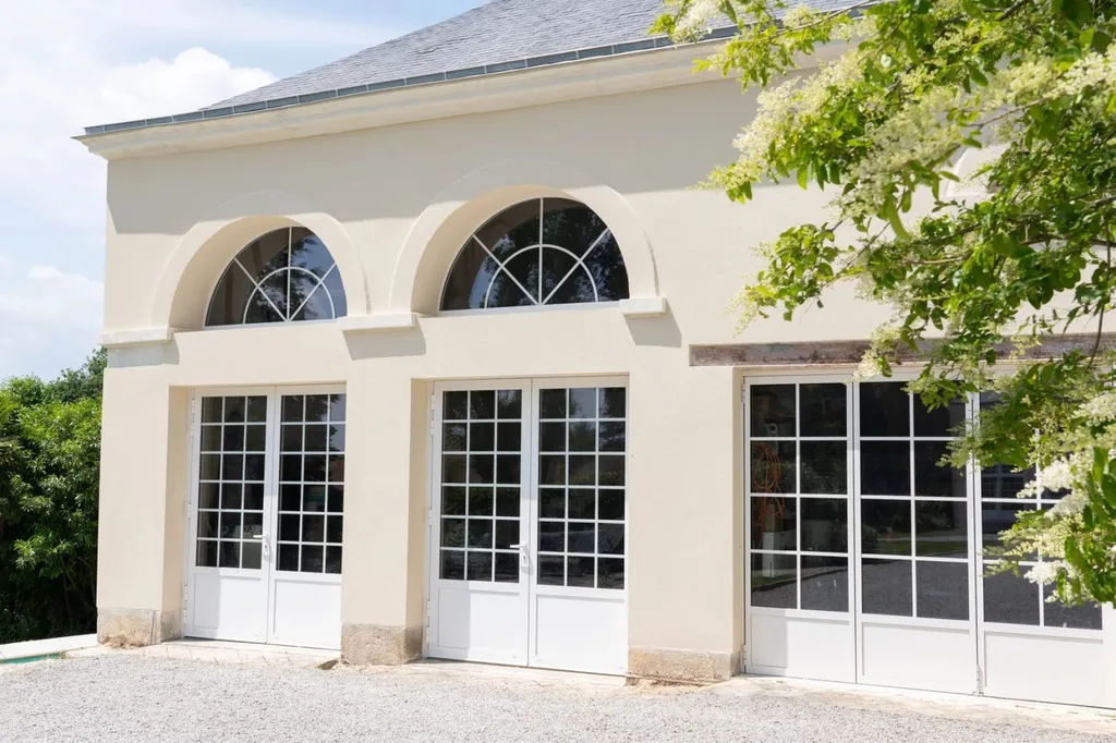 manoir avec dépendances et grand parc à vendre proche du mans