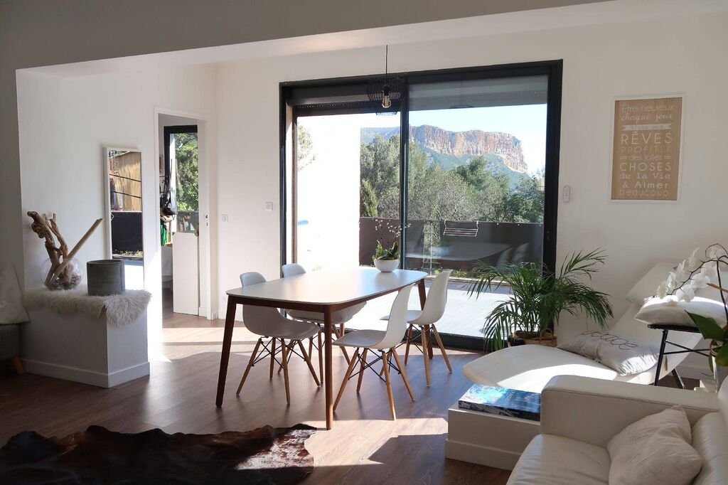 Cassis appartement T4 à vendre