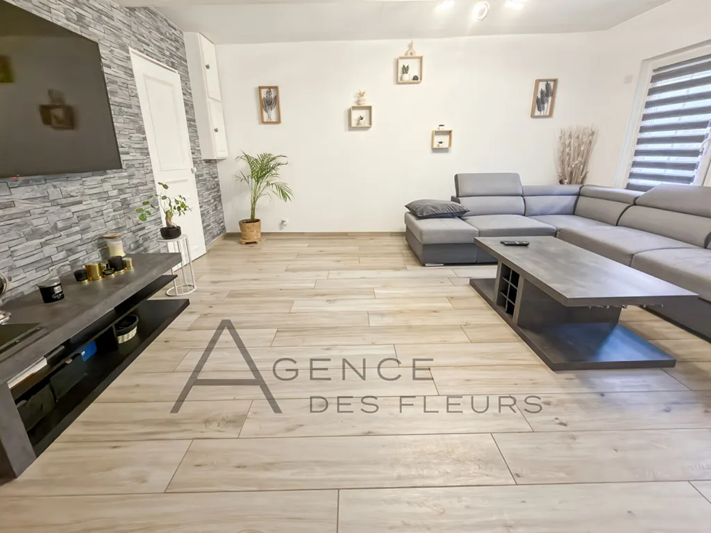 A vendre maison de 125 m² habitables sur 520 m² de terrain sur la commune de Saint-Aubin-les-Elbeuf 76410