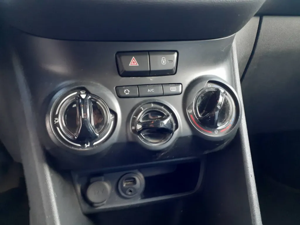 PEUGEOT 208 OCCASION 1.2 VTI 82CV URBAN SOUL A PLAISANCE DU TOUCH PRES DE TOURNEFEUILLE