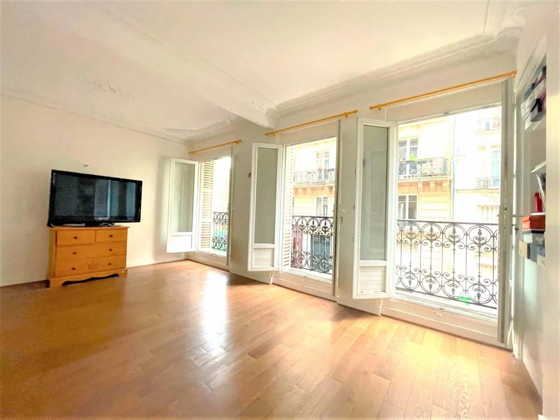 2 Pièces à refaire 75007