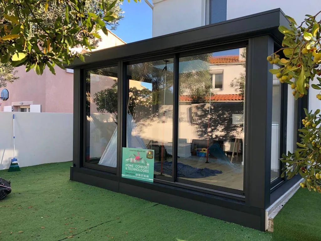 Carport ou garage à Alès : quel abri choisir en 2026 ? Le guide HCT