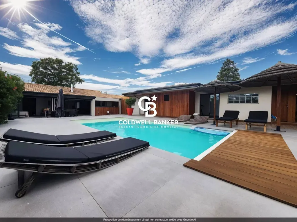 Charmante maison rénovée à vendre à Pessac - avec piscine, jardin paysagé et pool house, à 15 km de Bordeaux