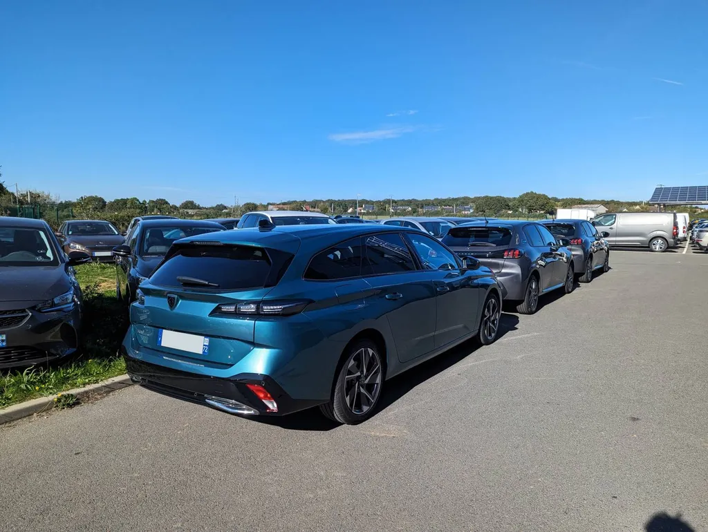 Débosselage sans peinture pour les professionnels et les particuliers à Le Mans (72)