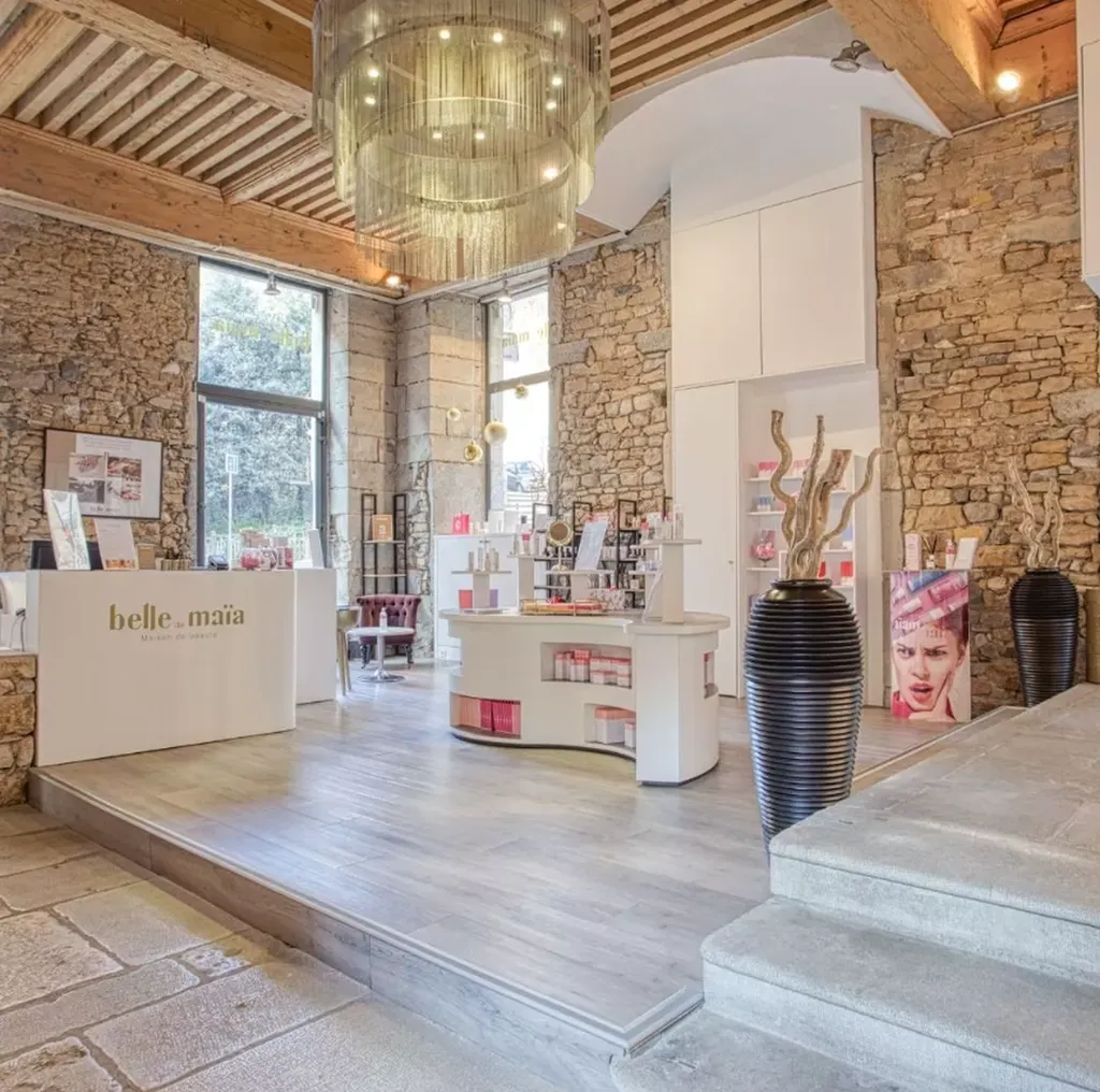 Quel bon cadeau choisir pour la Saint-Valentin : massage en duo ou soin visage en institut à Lyon 5 proche de Tassin la Demi Lune ?