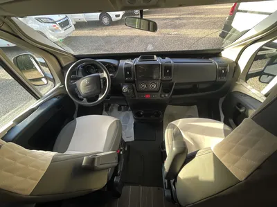 NOUVEAU PORTEUR PEUGEOT