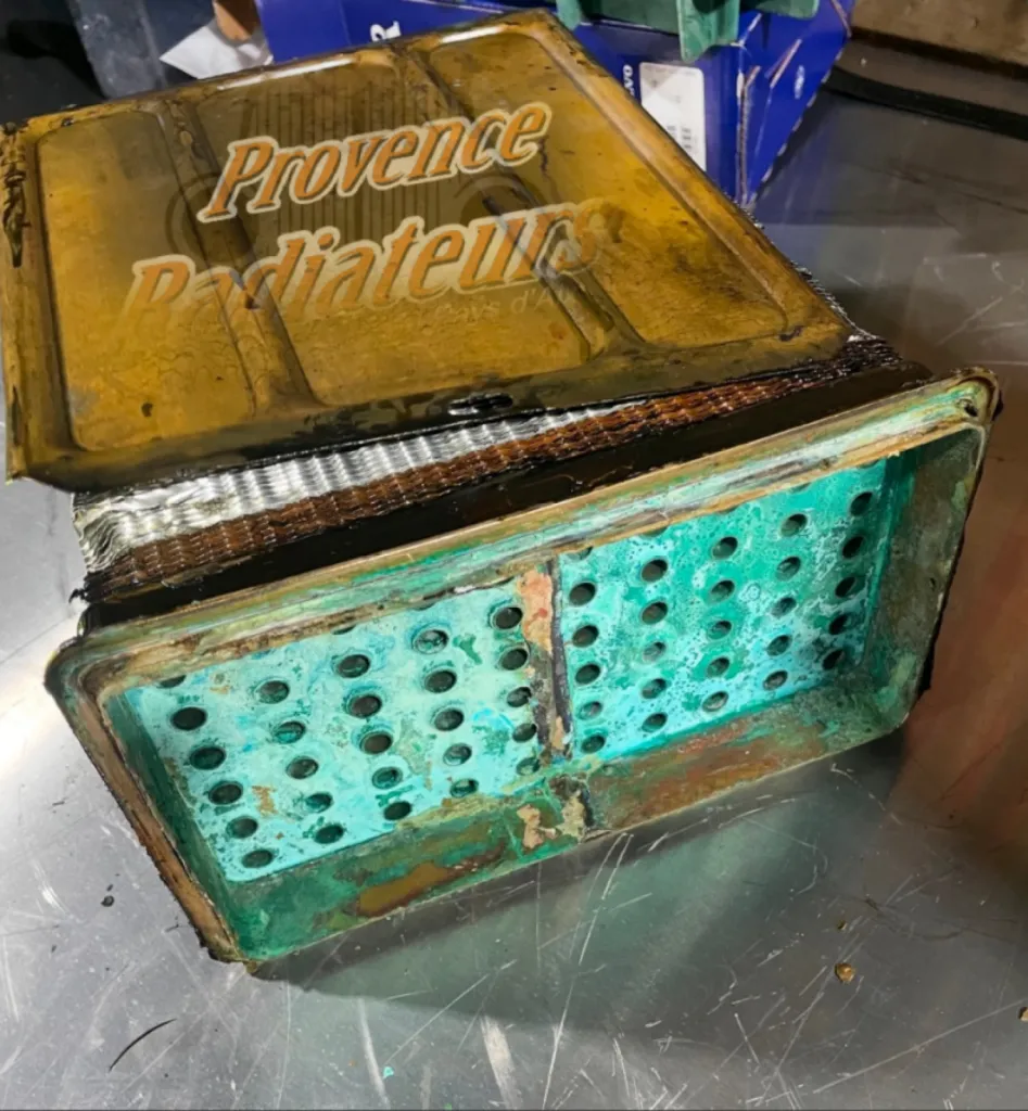 Aftercooler Volvo révisés à Marseille par dernier professionnel.