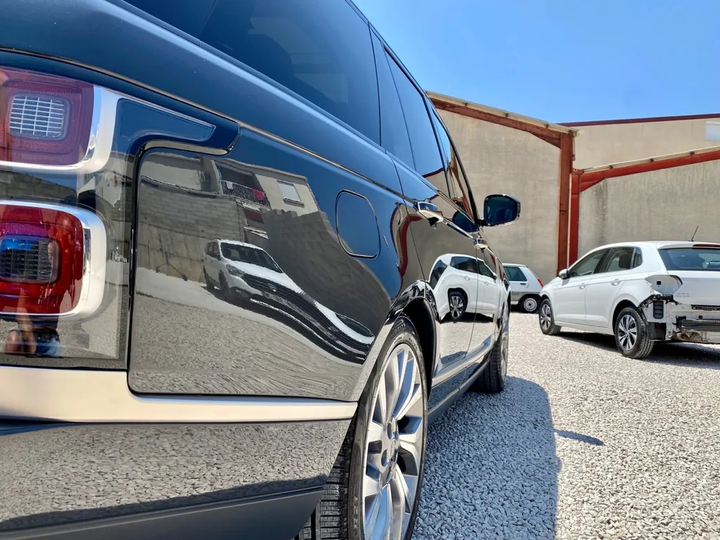 Traitement céramique Range Rover Vogue Fifty Platinum Carrosserie Carnoux