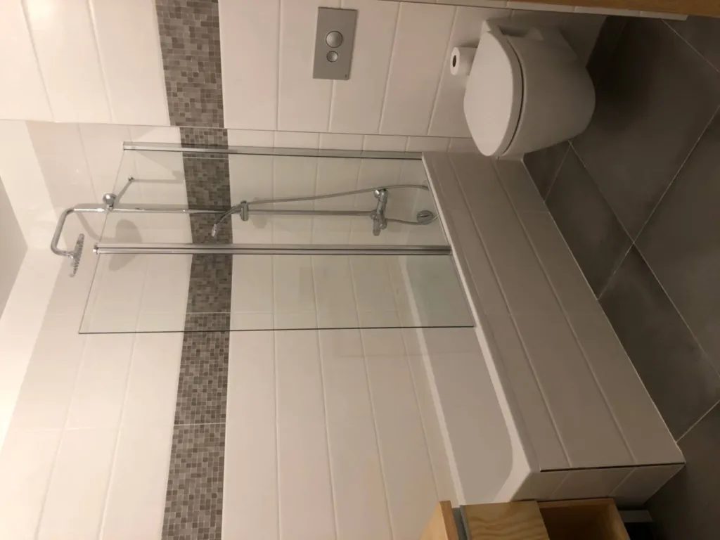 Vente d'un appartement T4 d'exception ski au pied meublé et décoré par un architecte d'intérieur au cœur de la station ARC 1800