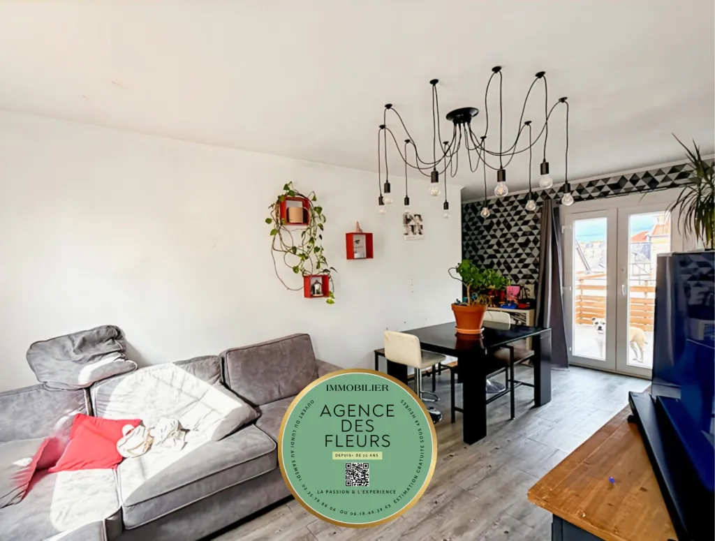 A acheter, maison de 85 m² sur un terrain de 140 m²et garage sur la commune de CAUDEBEC LESELBEUF 76320