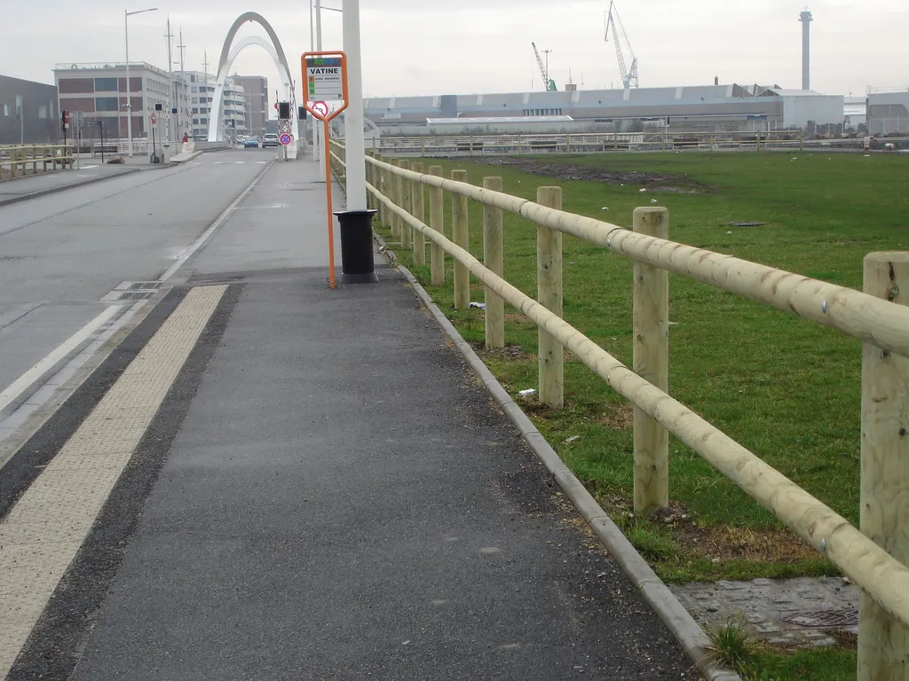 Pose de Clôture en bois collectivité, Lisses Basses de Voirie et Barrières Forestières au Havre et sa région ou agglomération en Seine-Maritime 76