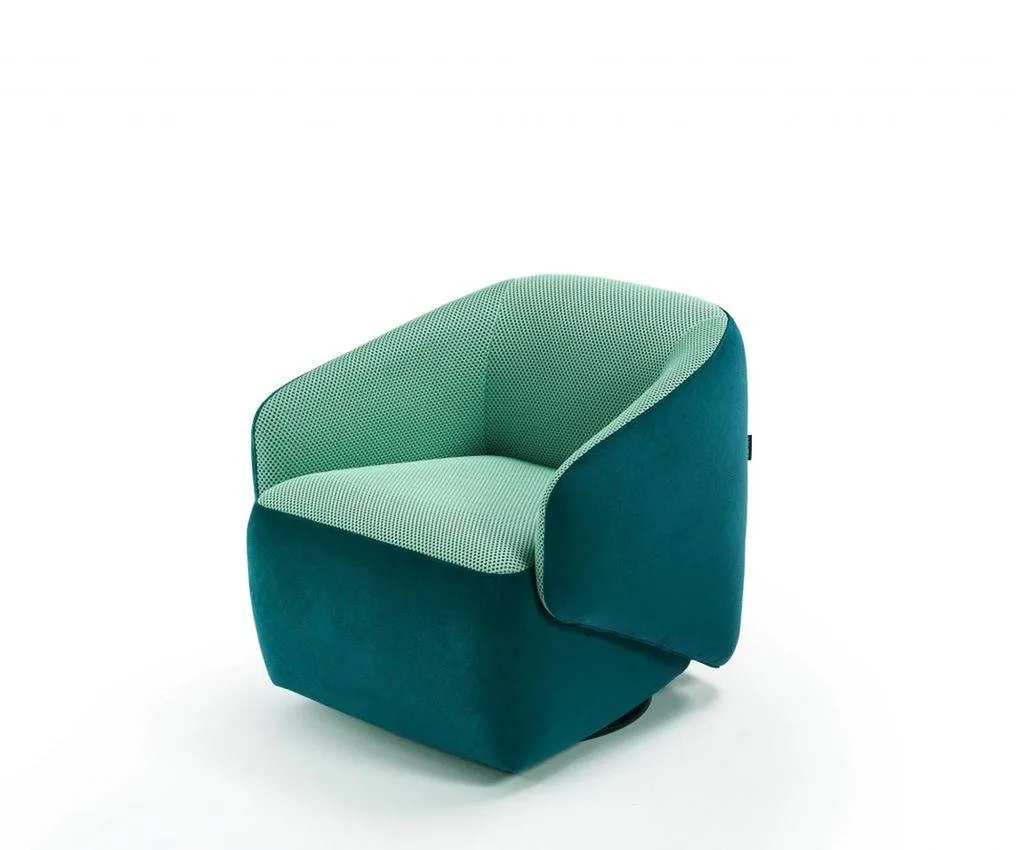 fauteuil design avec deux tissus différents ultra confort hyères centre-ville après Toulon