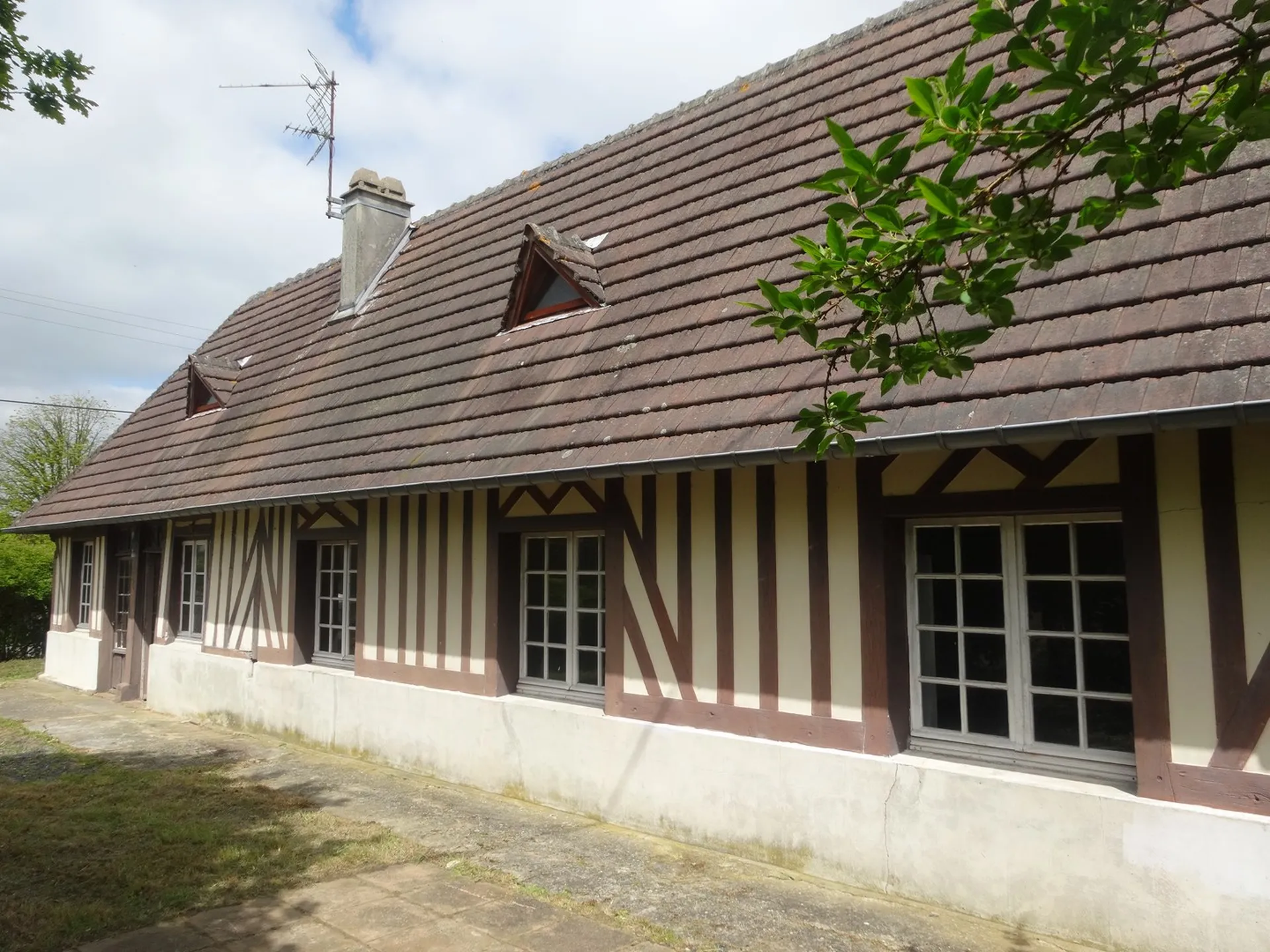 Maison Normandie proche Lisieux Terres et Demeures