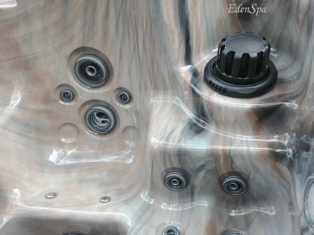 jacuzzi canadien exterieur 3 places aix-en-provence