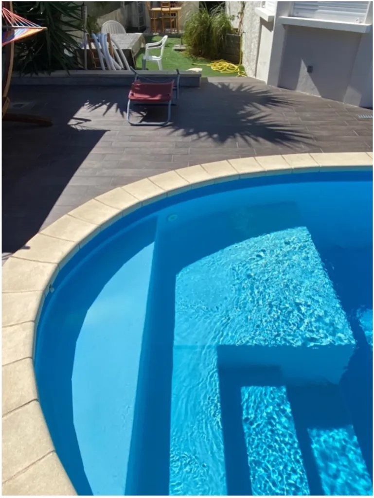 Localisation d'une fuite sur piscine enterrée liner par un spécialiste SABACA NOUVELLE AQUITAINE à Pessac en Gironde