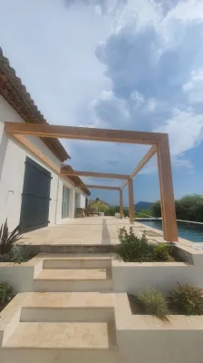 installation de pergola bois sur mesure à Toulon Var 83