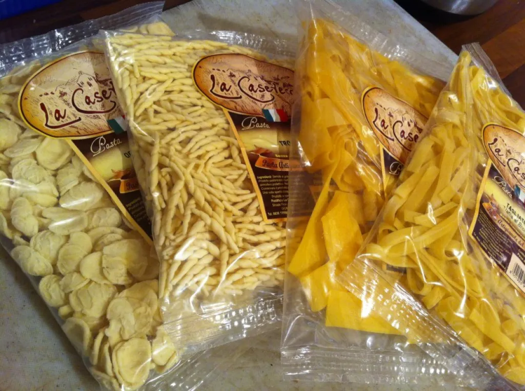 Pates fraiches Tagliatelles, papardelles, troffie et orecchiette