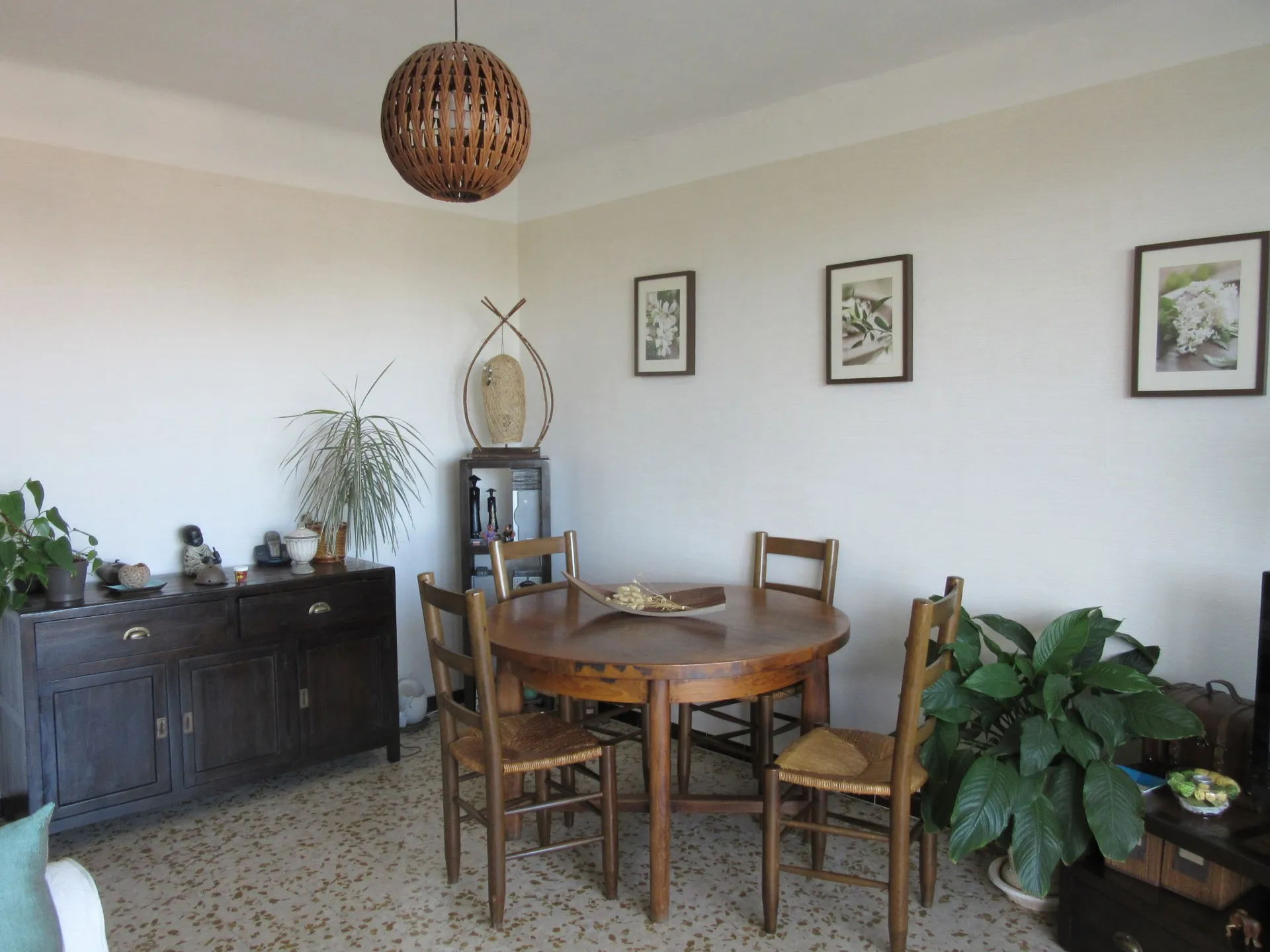 A vendre T3 Aubagne en dernier étage