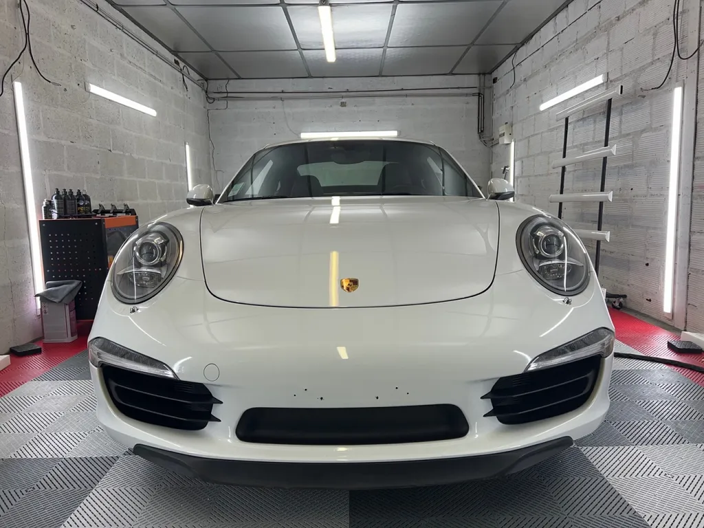 Traitement de protection céramique Porsche 911 Carrera 4S - Le Mans (72)