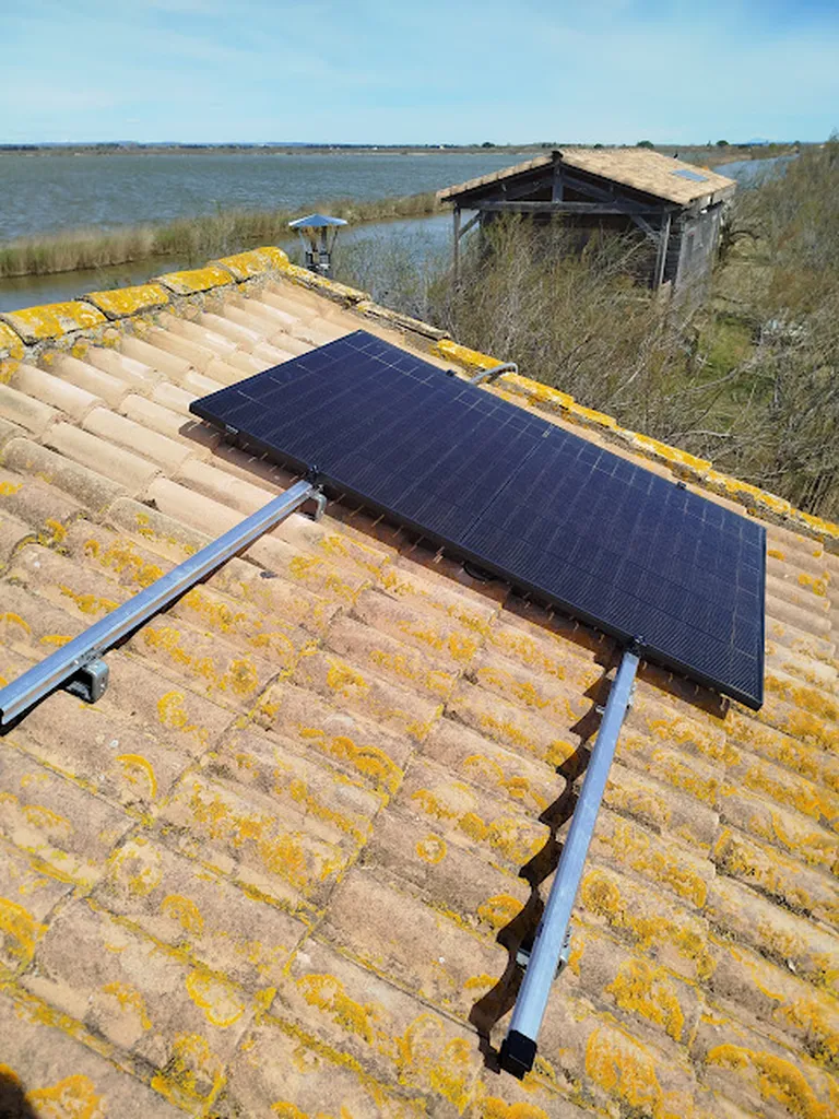 Kit solaire sur site isolé par infiny elec