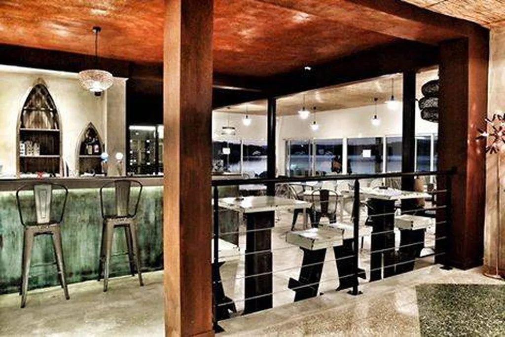 BAR en METAL DECO cuivre oxydé TERRE DU MONDE