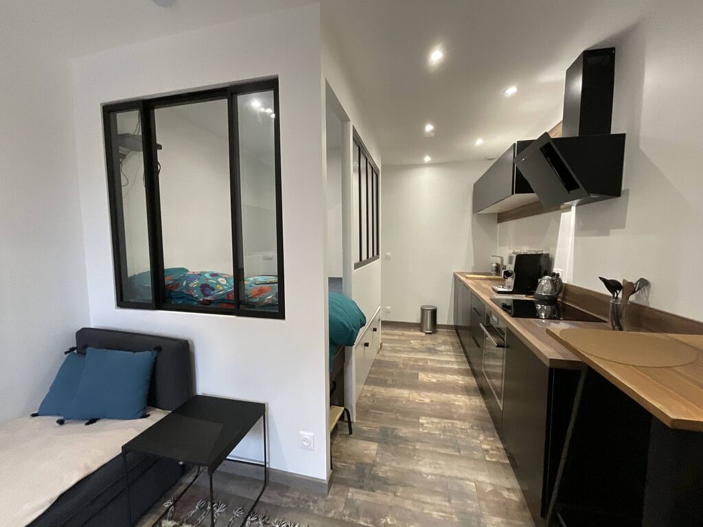 A vendre studio meublée en centre ville de Dieppe 76200