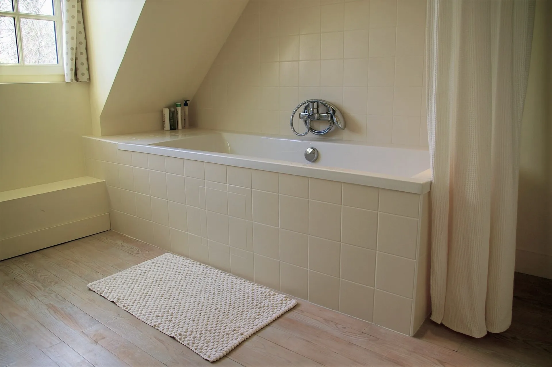 Recherche maison à pans de bois proche de PONT L'EVEQUE 14130