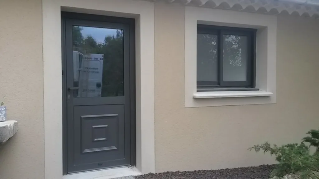 Porte d'entrée demi panneau noir sablé