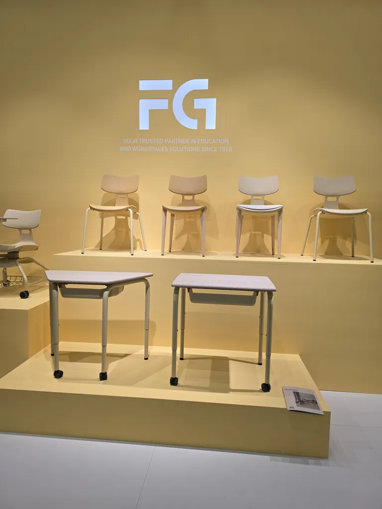 Stand FG mobilier scolaire Orgatec 2024