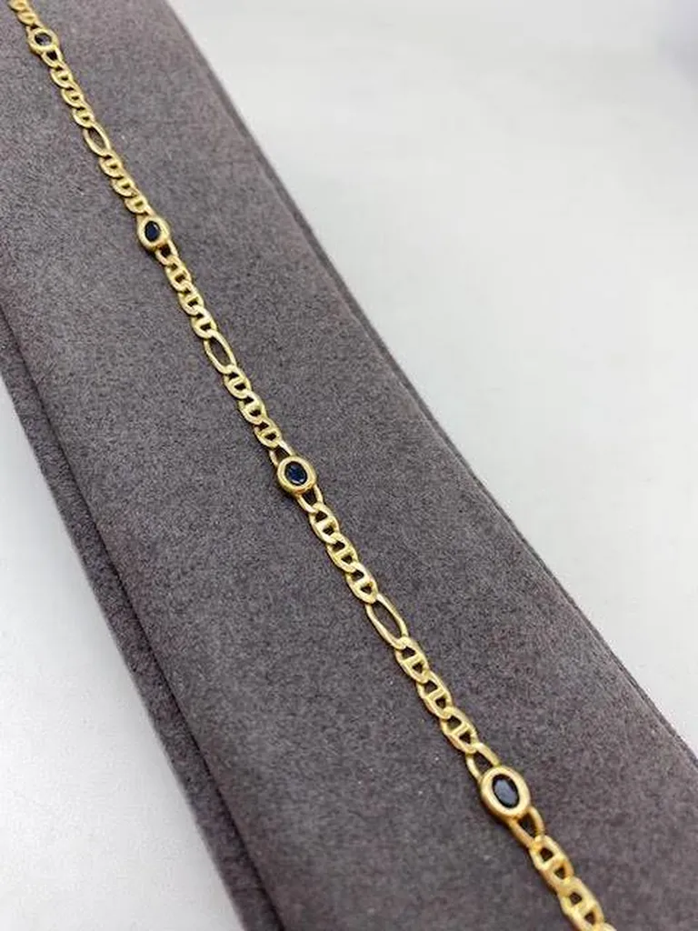 Sublime Bracelet de Saphir: L'Éclat Bleuté chez Or Ligne en Gironde