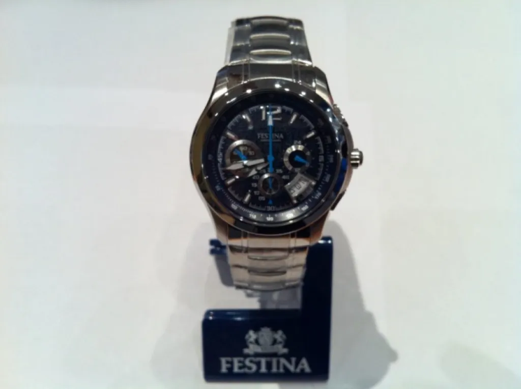 montre festina. prix 129 €. ref : f16291/2