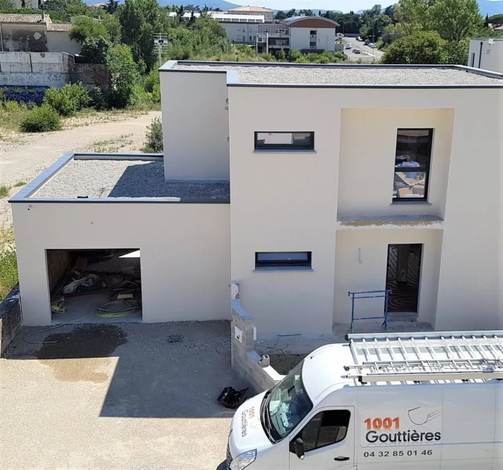 Installation de couvertines.