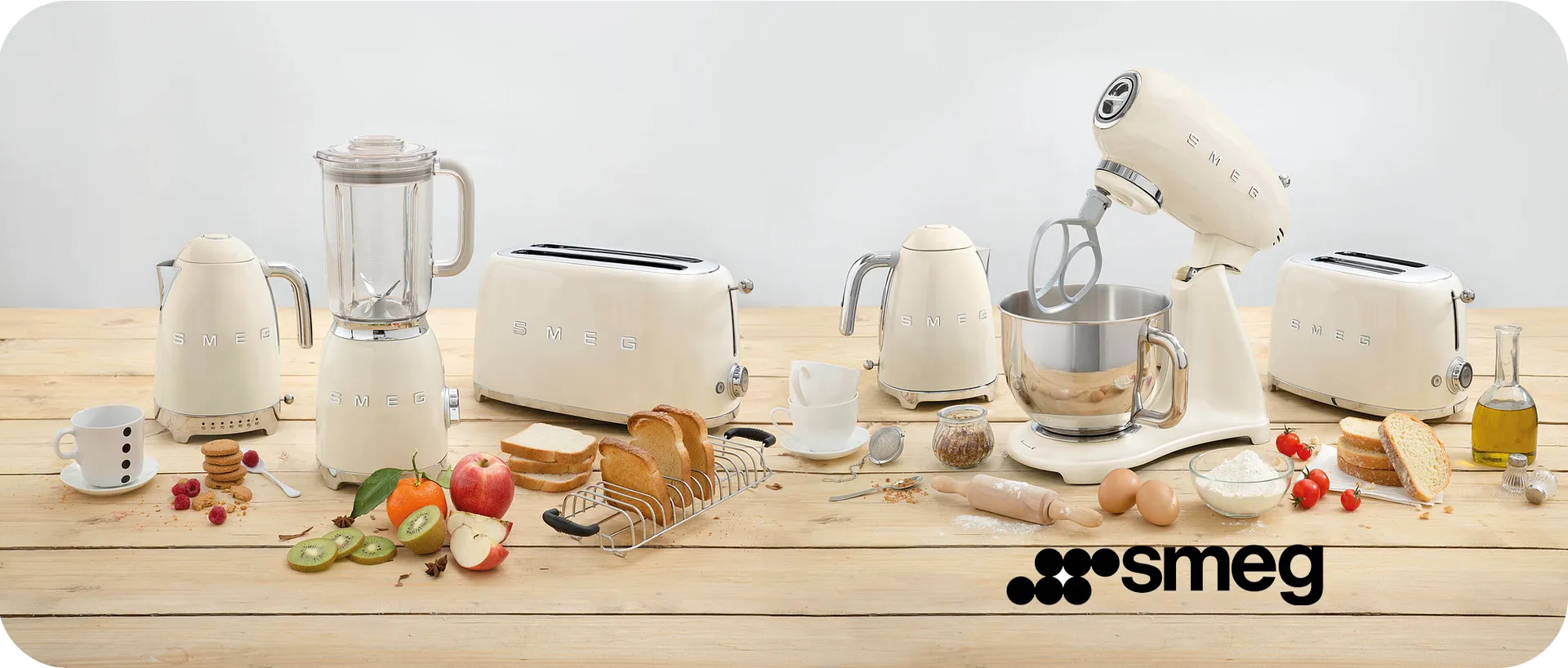 Machine à café, bouilloires, grilles pain - Smeg