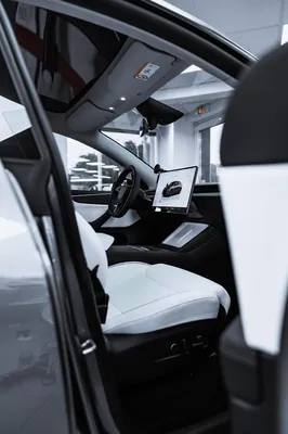 TESLA MODELE Y PERFORMANCE - INTERIEUR