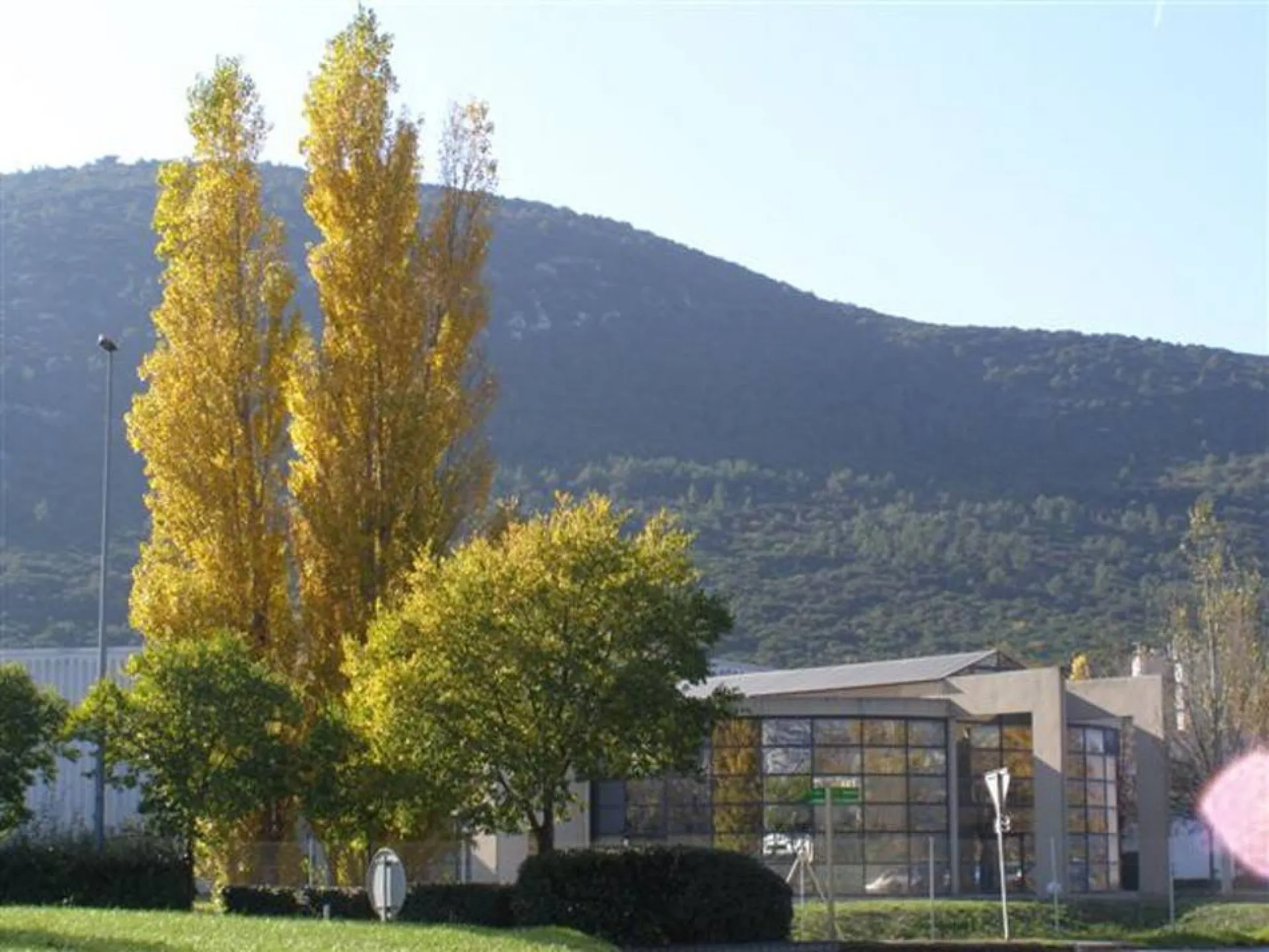 Taxi Gare Aix en Provence TGV tarif pour Aubagne, Gémenos