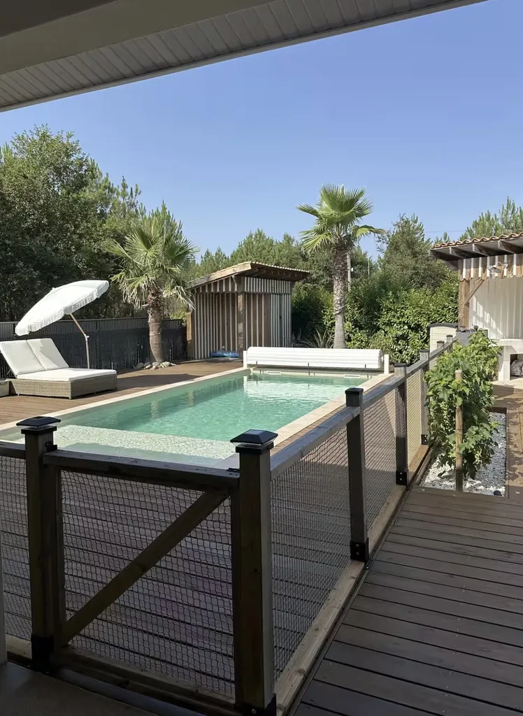 Location Villa 6 personnes avec piscine, jeux pour enfants et terrain de pétanque à Mios sur le Bassin d’Arcachon