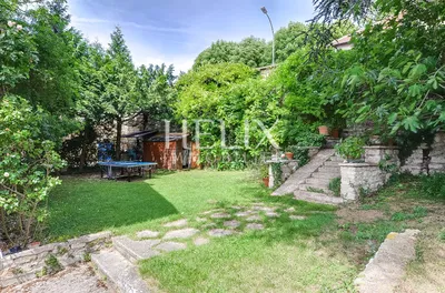 Propiedad 290 m² con un jardín de 1100 m²