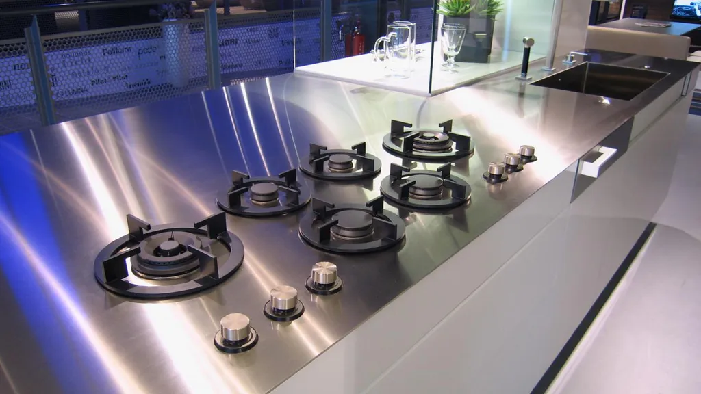 Plans de travail inox 4 mm massif sur mesure