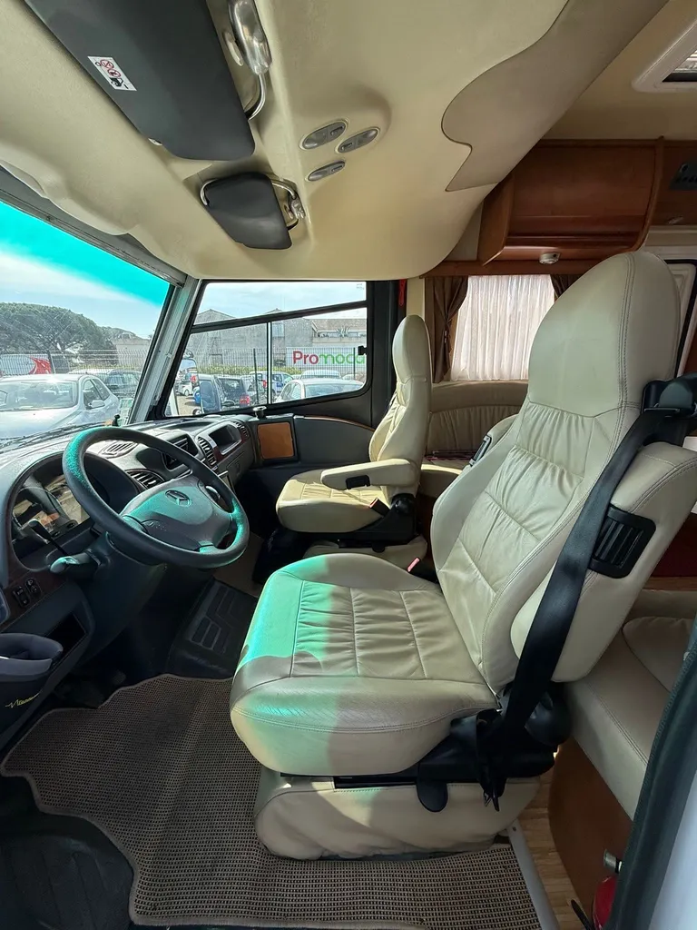 MERCEDES BENZ ESTEREL 39LB INTÉGRALE SPRINTER 316D 158CV BA