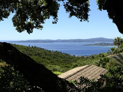 LES ISSAMBRES – VUE MER GOLFE DE SAINT-TROPEZ | MAISON PROVENÇALE | PROJET DE RÉNOVATION